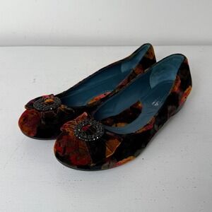 Via Spiga Velvet Floral Embellished Ballet Flats‎ Women's Size 7.5 Made in Italy